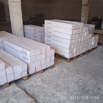 Пленка белая 100 мкм. Матовая / Глянцевая (ширина 1.06/ 1.27/ 1.37/ 1.52 намотка 50 м)